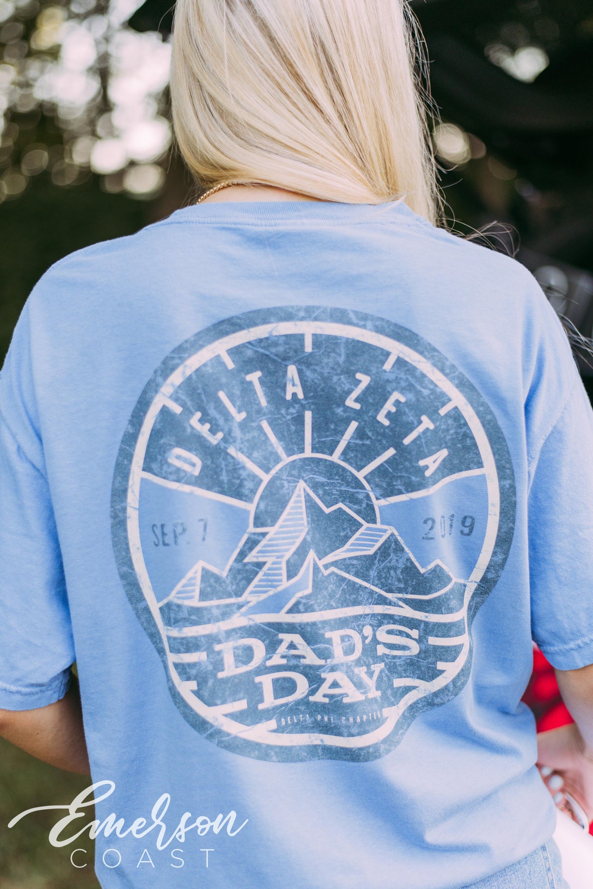 Delta Zeta Mountains Dads Day Tee