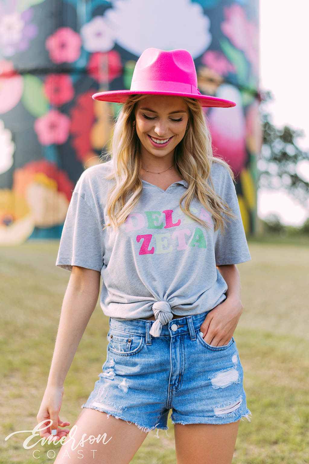 Delta Zeta Light Gray Notch Tee