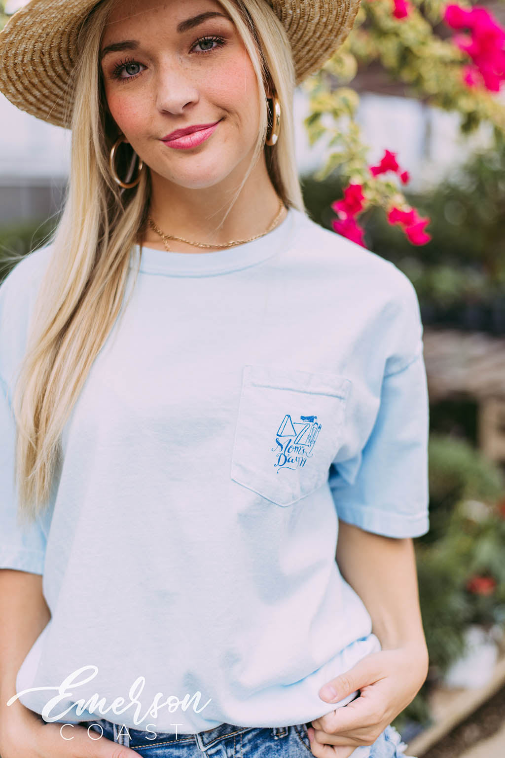Delta Zeta Painting Mom's Day Tee