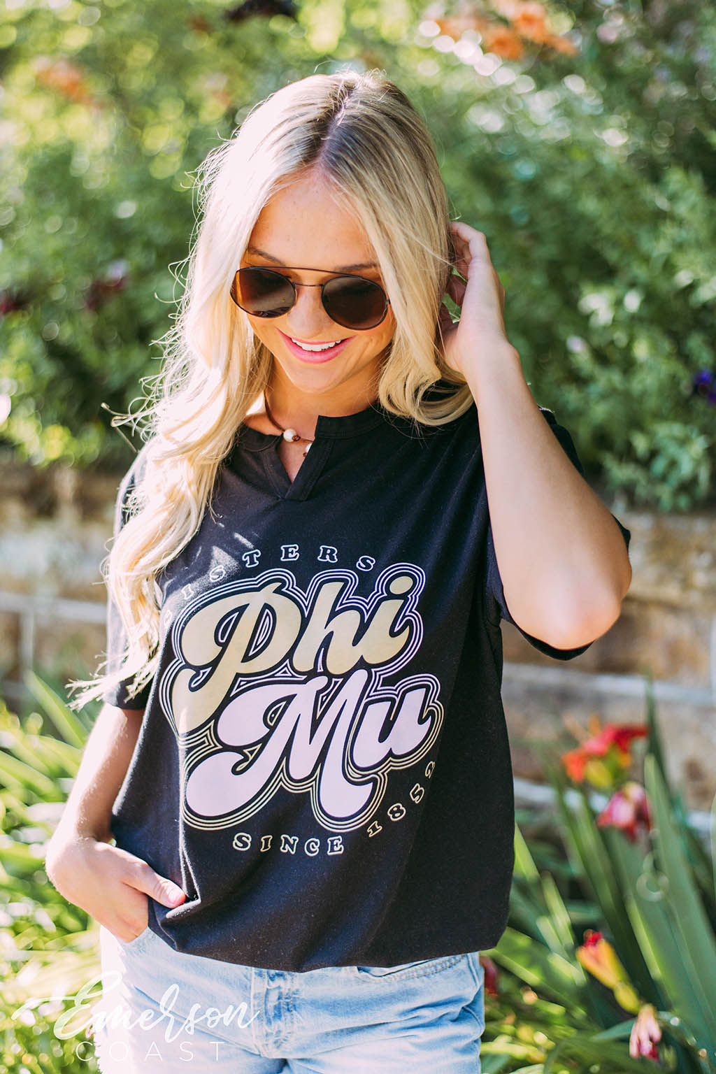 Phi Mu Retro Black Notch Tee