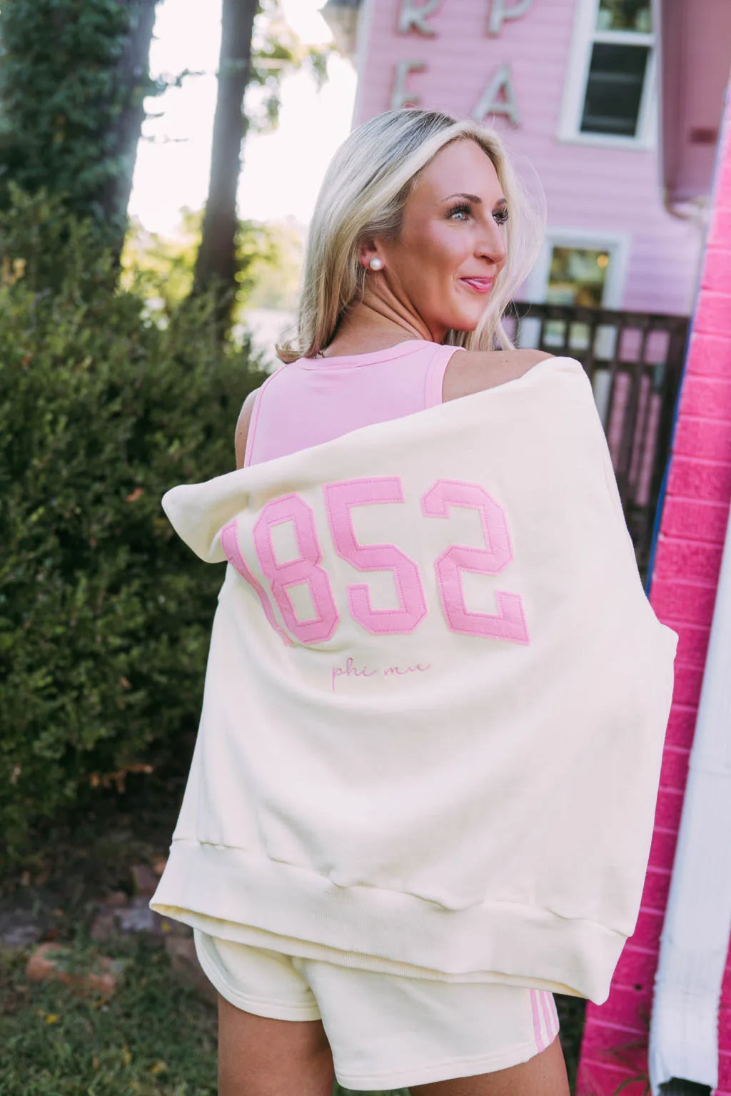 Emerson Coast Vintage Varsity Mockneck & Shorts