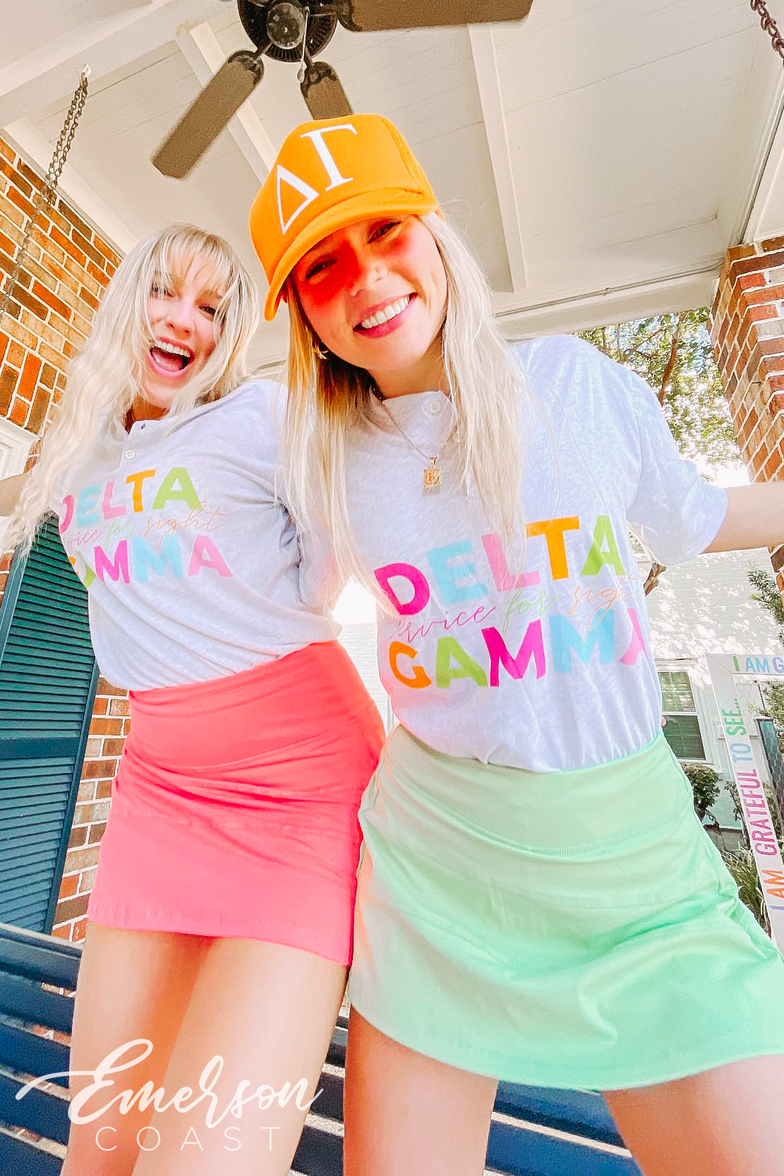 DG Service for Sight Colorful Henley