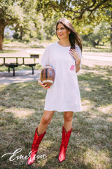 Delta Phi Epsilon Vintage Parents Weekend T-shirt