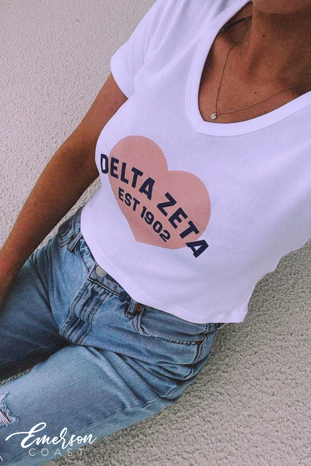 Delta Zeta Heart V-neck Baby Tee