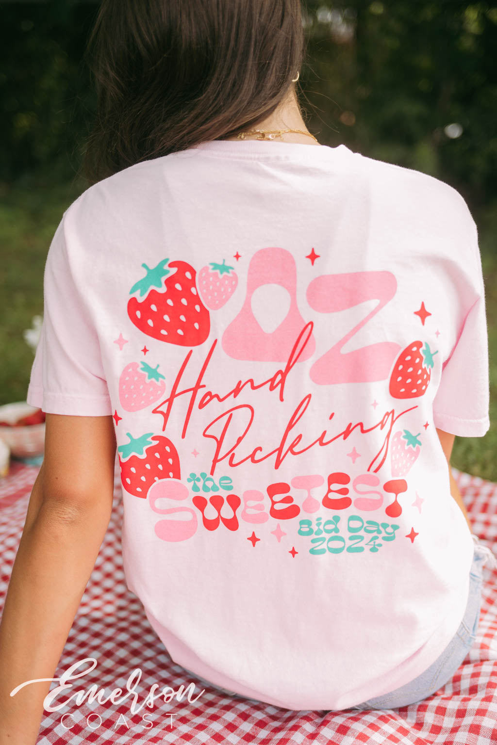 DZ Hand Picking The Sweetest Bid Day Pocket Tee