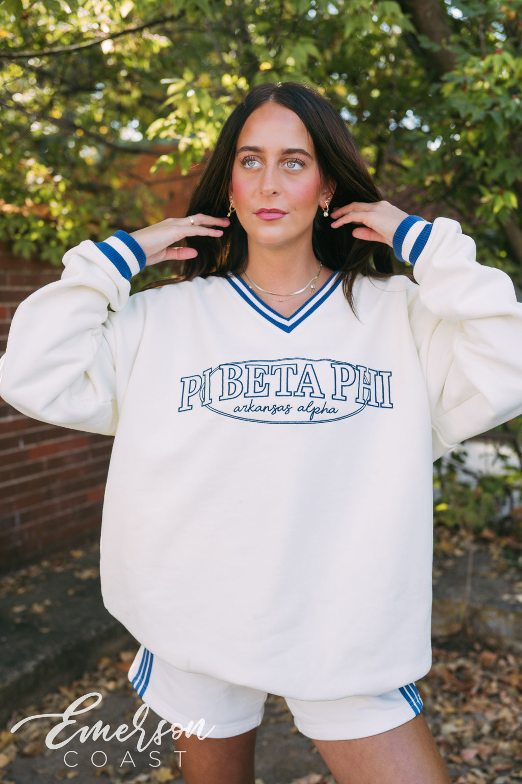 Pi Beta Phi Embroidered Voyage Set