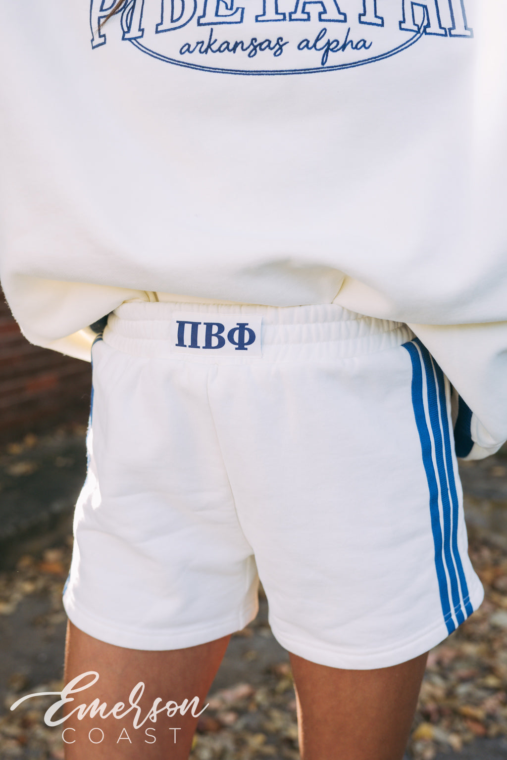 Pi Beta Phi Embroidered Voyage Set