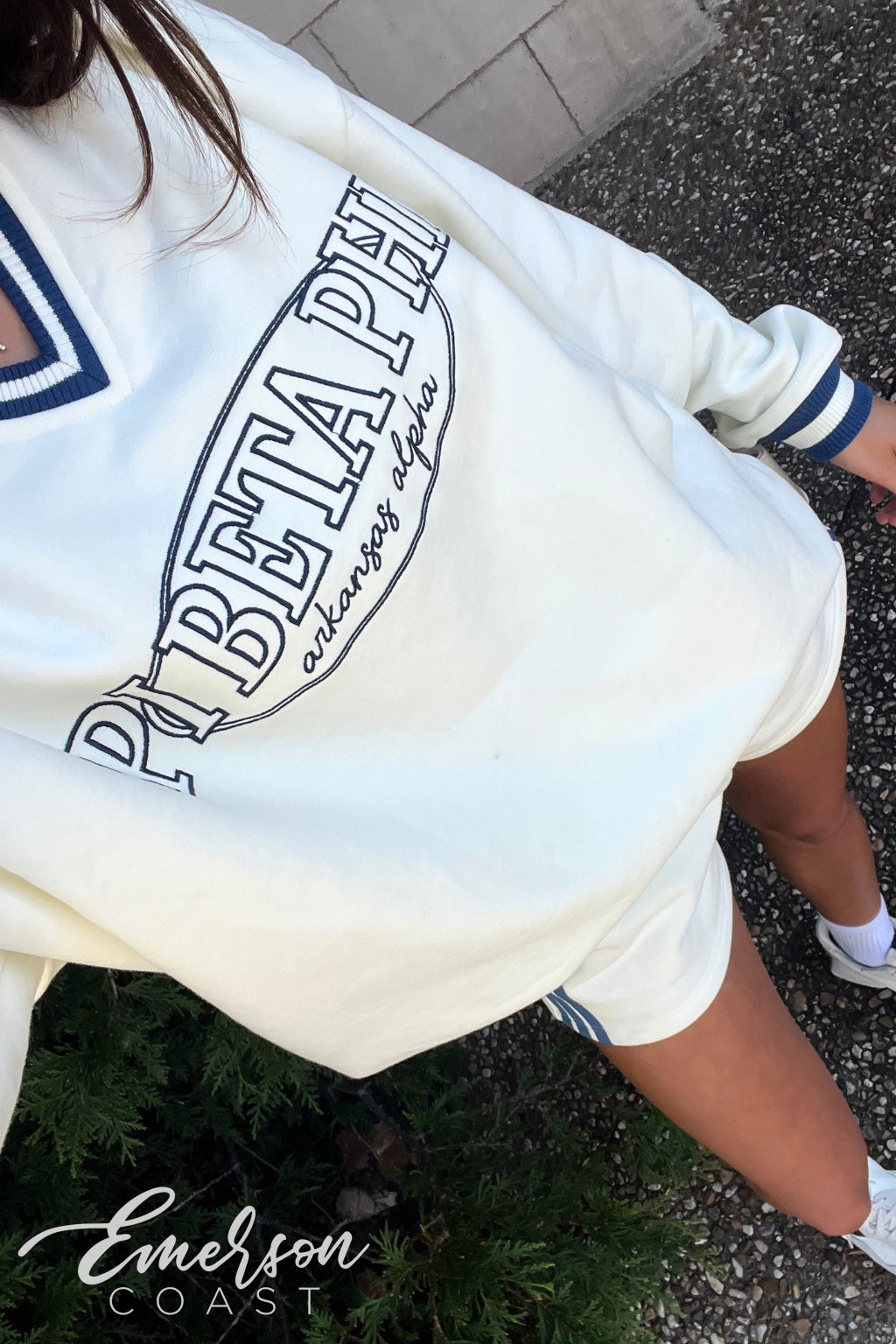 Pi Beta Phi Embroidered Voyage Set