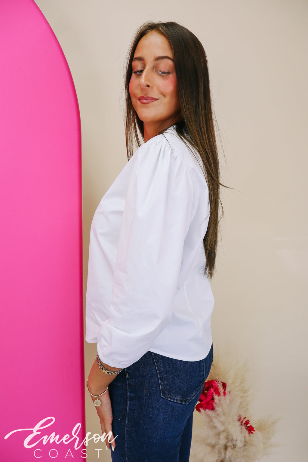 Kappa Alpha Theta White Puff Sleeve Vneck Blouse