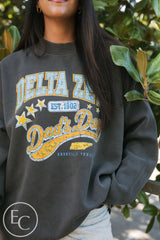 Delta Zeta Retro Dad's Day Smoke Mockneck