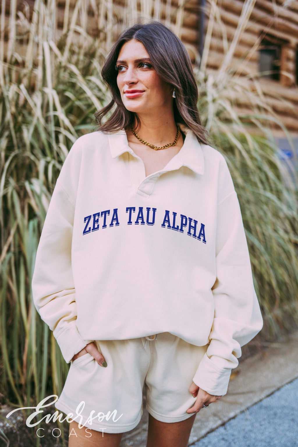 Zeta Arched Letters Oversized Collared Crewneck