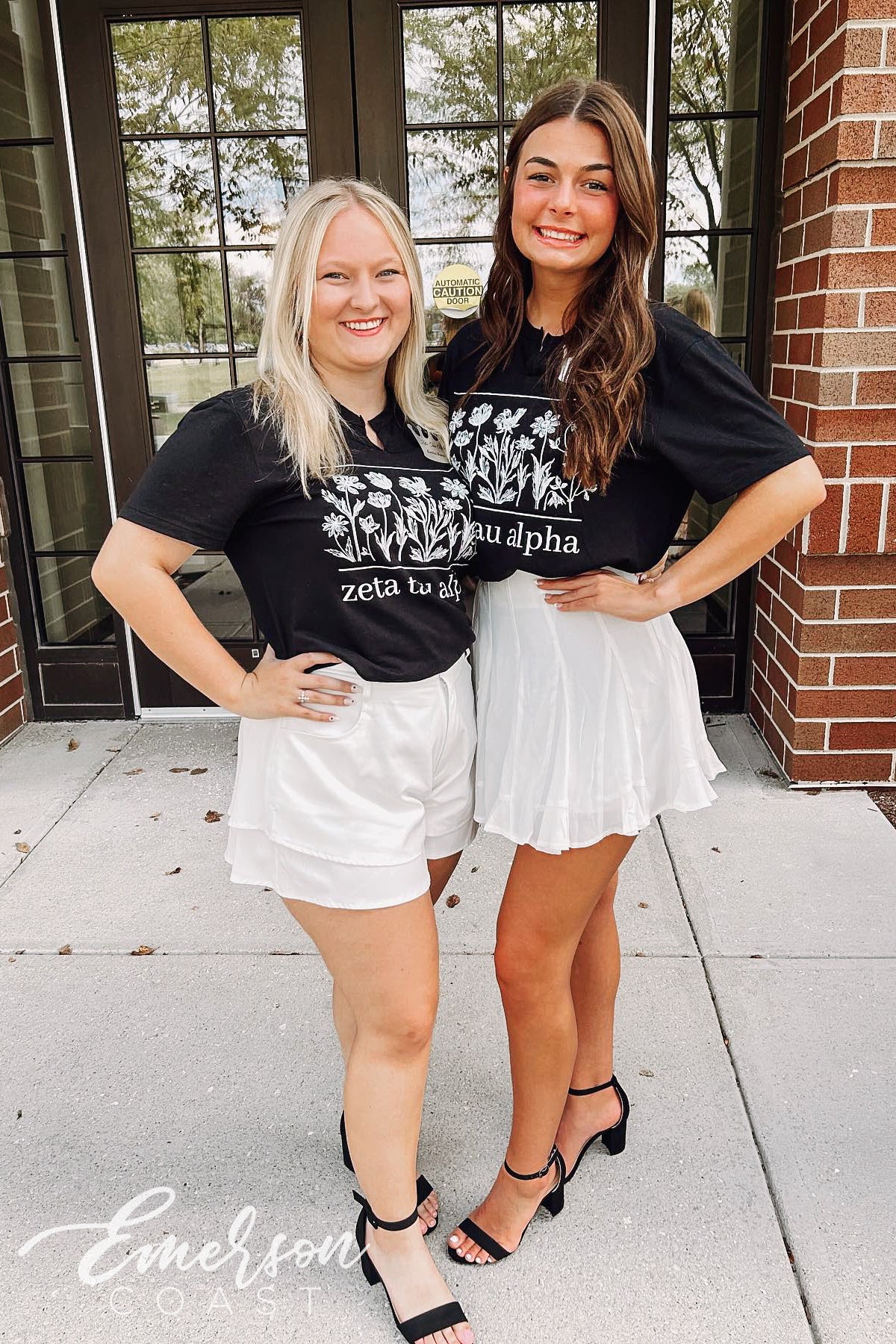 Zeta Floral Black Notch Tee