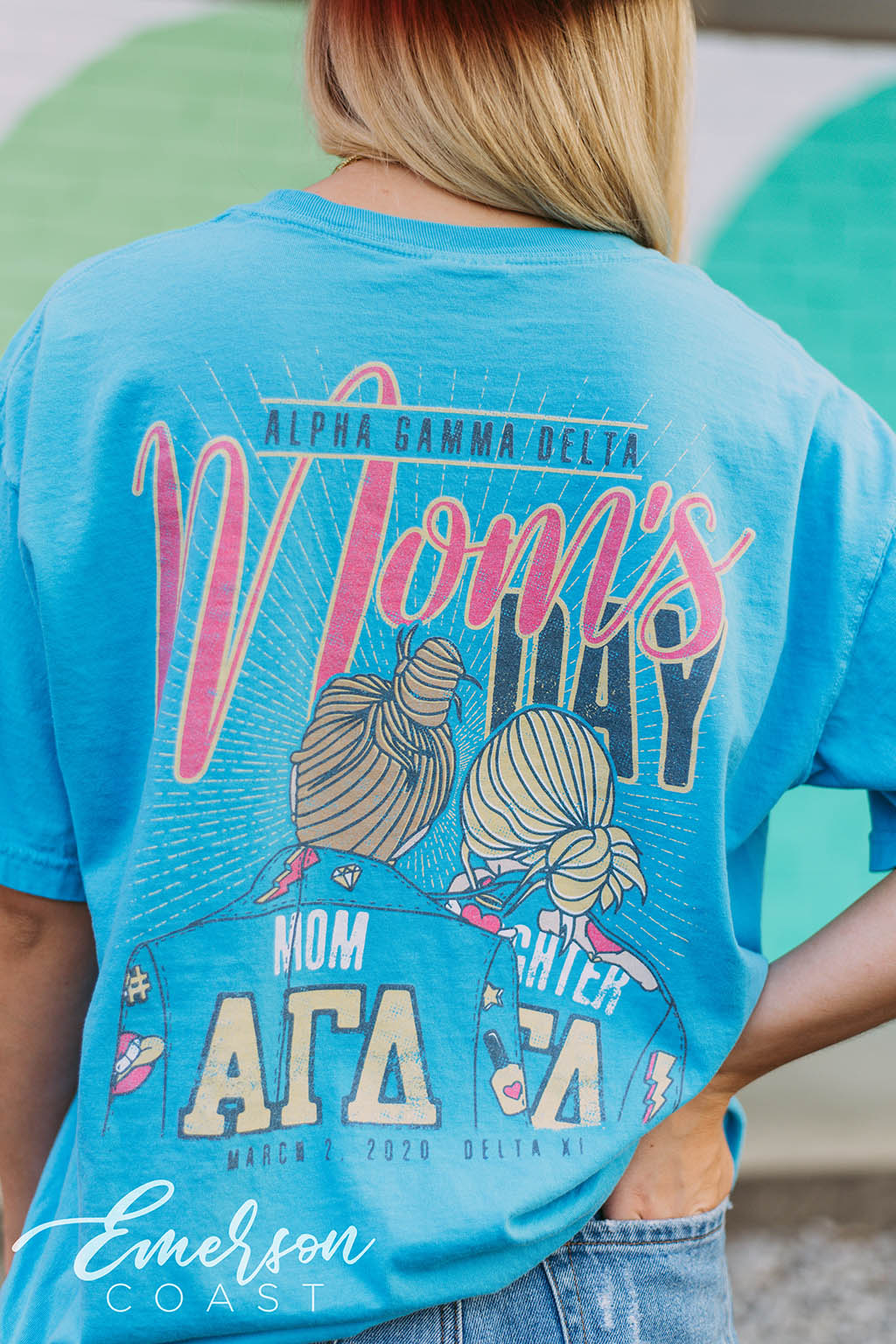 Alpha Gamma Delta Mom&#39;s Day Tshirt