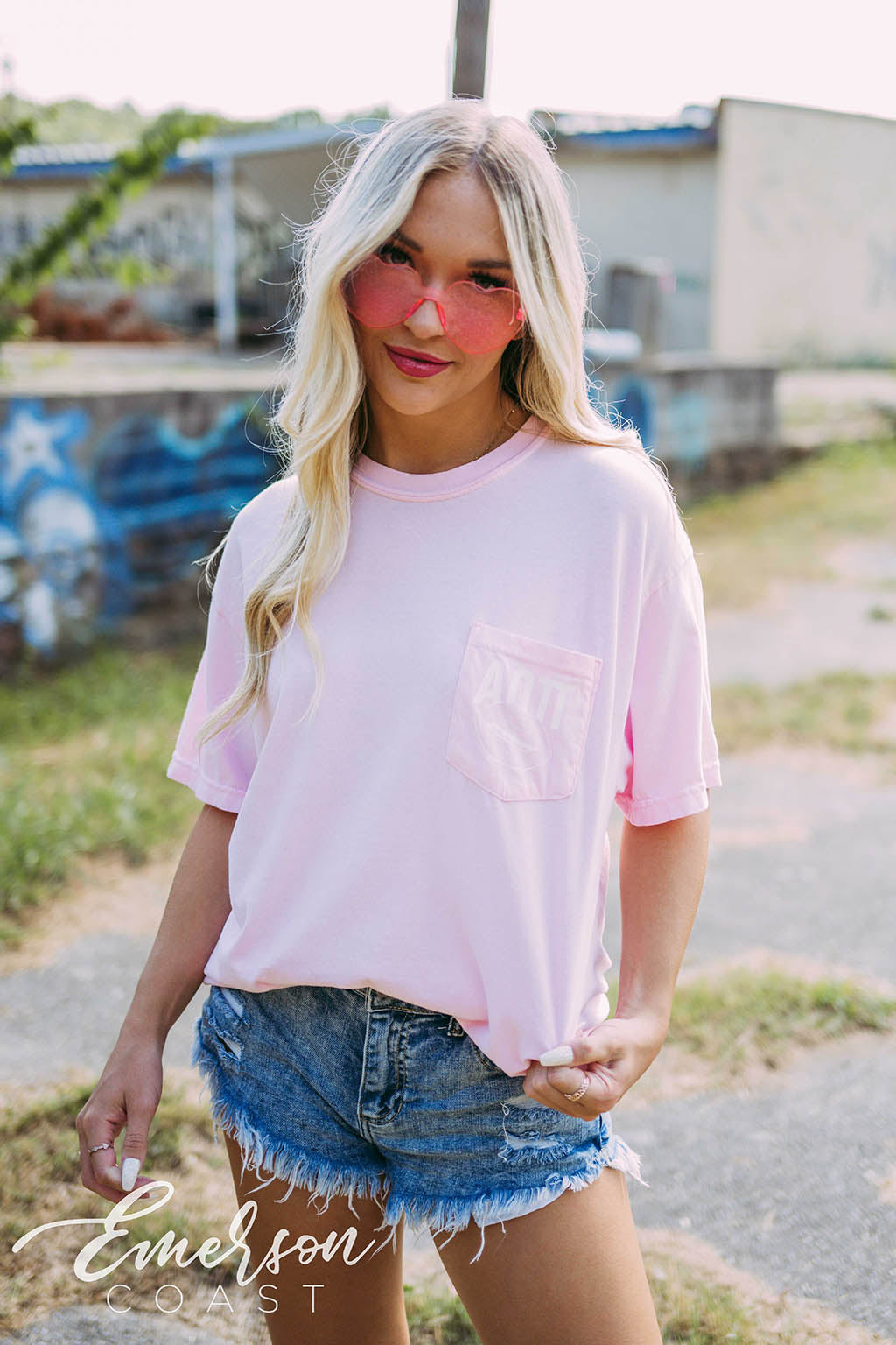 Alpha O PR Colorful Lips Tee