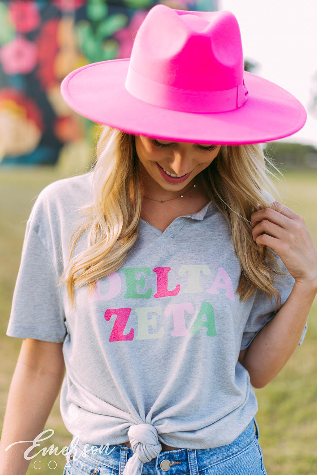 Delta Zeta Light Gray Notch Tee