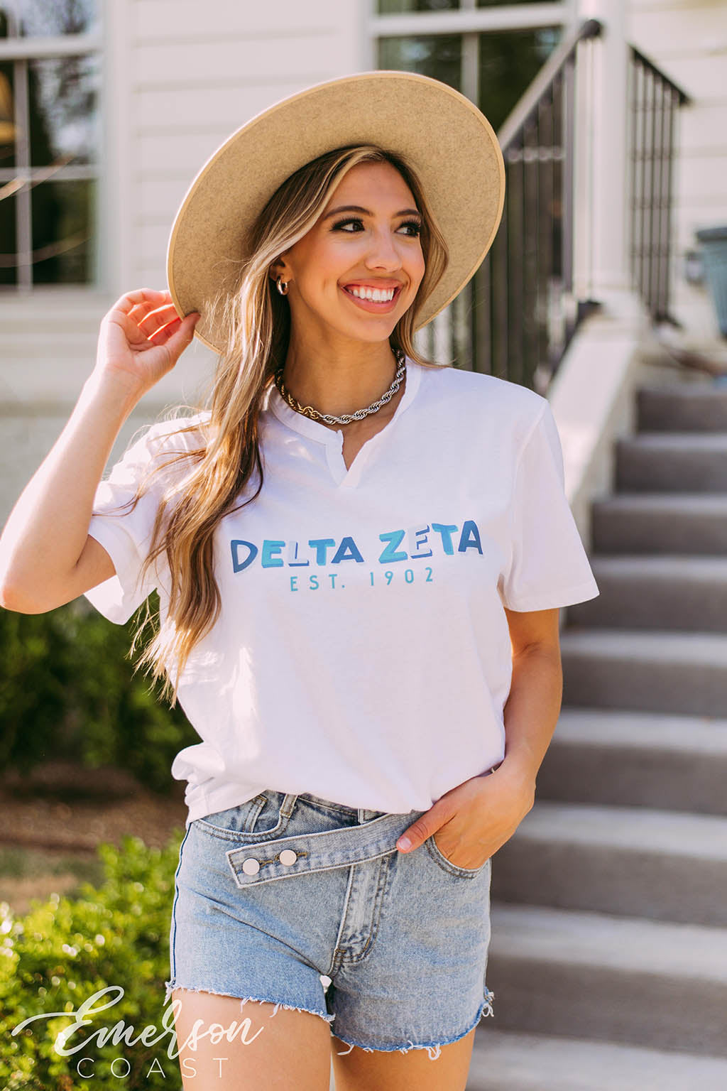Delta Zeta Recruitment Notch Tee