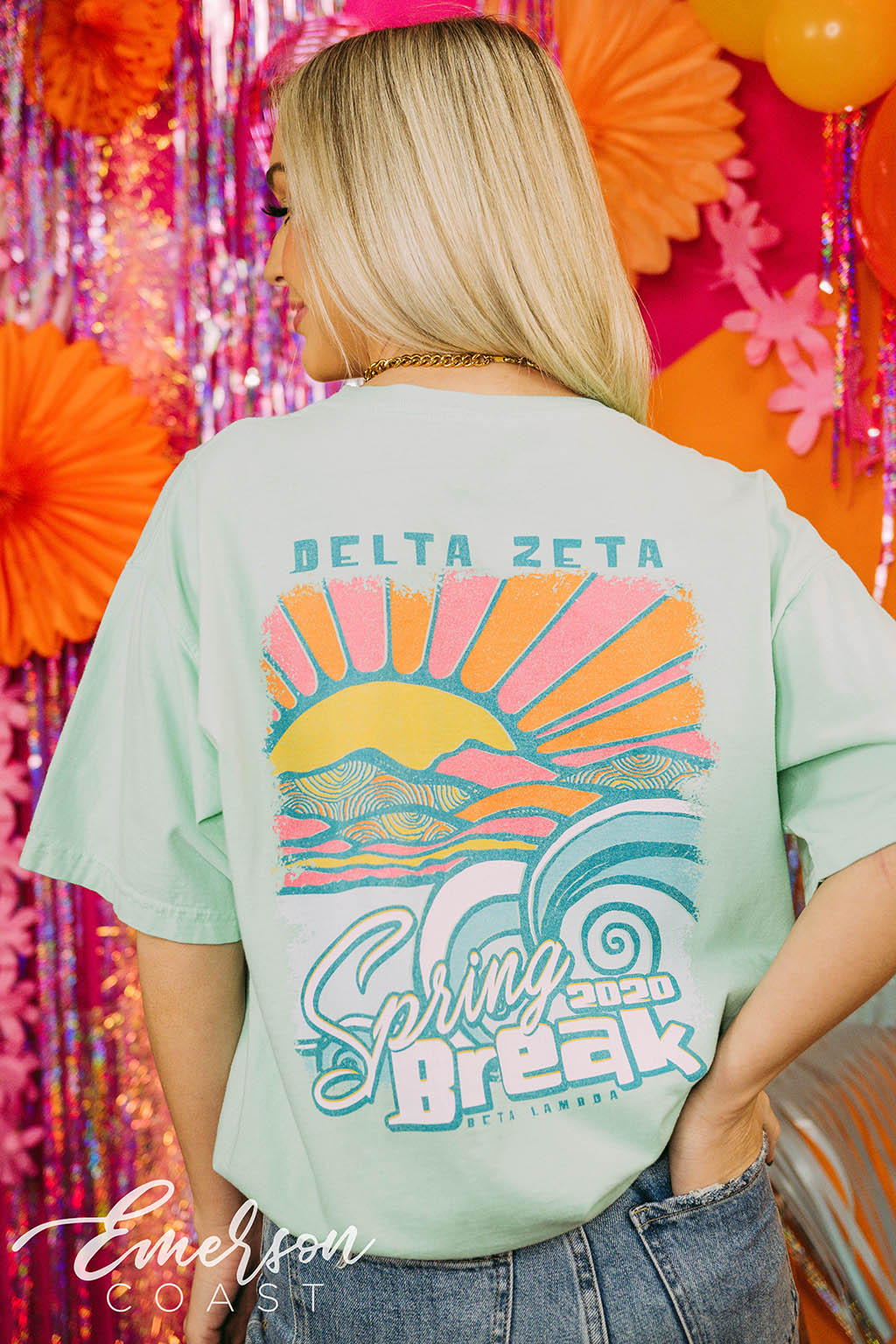 Delta Zeta Spring Break Retro Tee