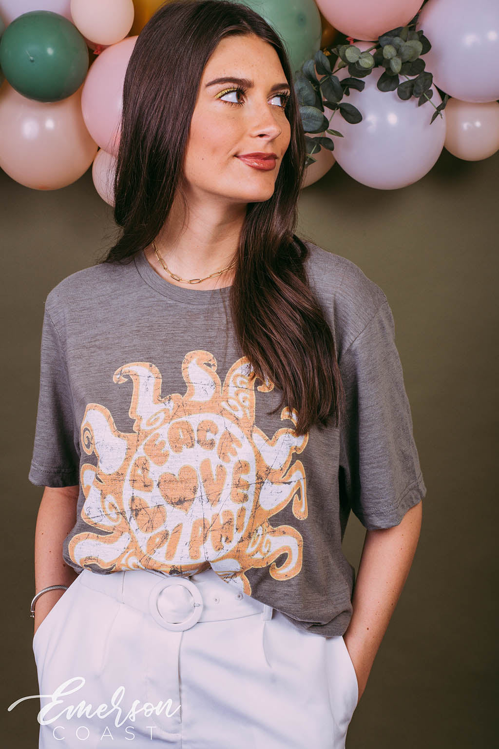 Peace Love & Pi Phi Vintage Sun Recruitment Tshirt