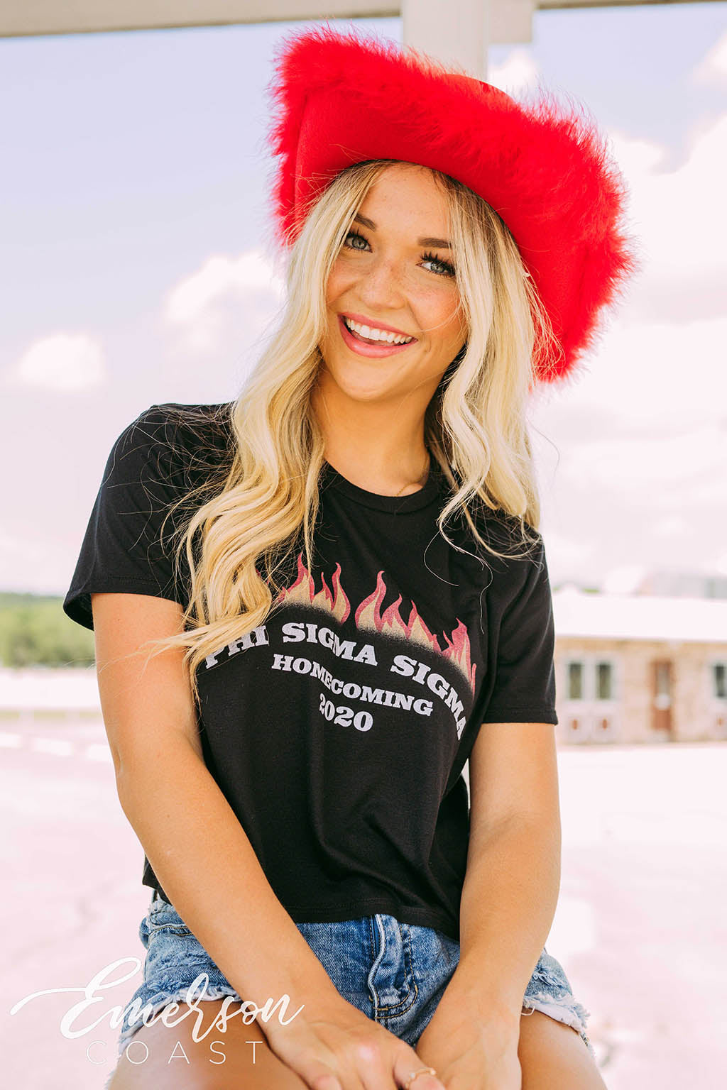 Phi Sigma Sigma Homecoming Flames Tee