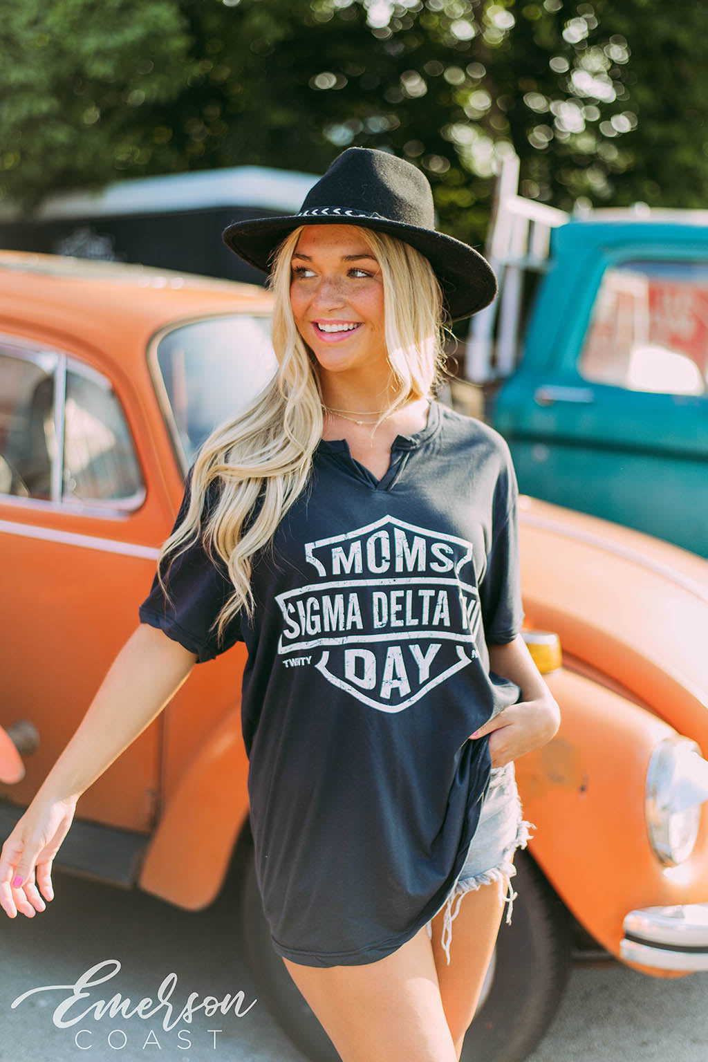 Sigma Delta Tau Moms Day Notch Tee